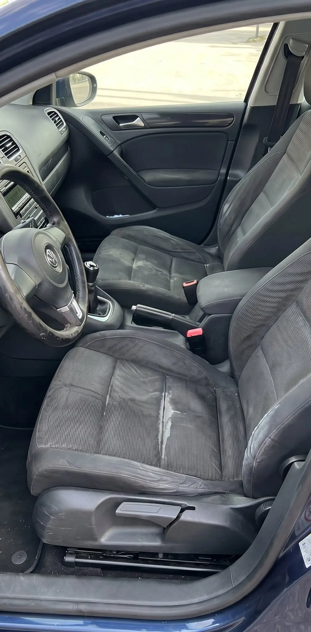 Пред: седиште на VW Golf 6