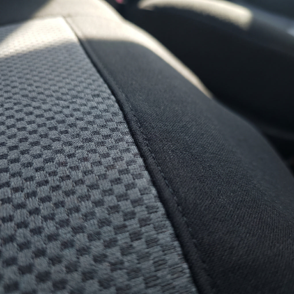 Carbon Grey Classic — detail